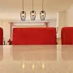 Sunset Retreat, Del Rey C7 * 프라이아델레이