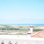 Sunset Retreat, Del Rey C7 아파트 프라이아델레이