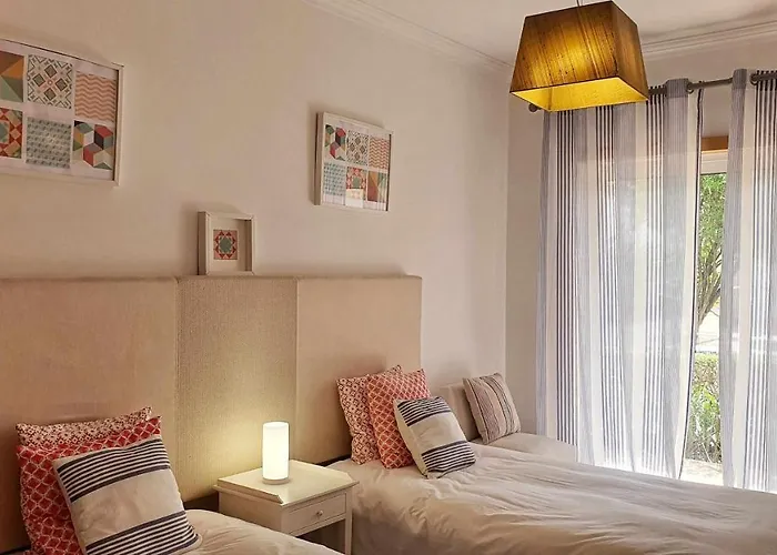 公寓 Retiro A Beiramar Vista Golfe Del Rey C7 *